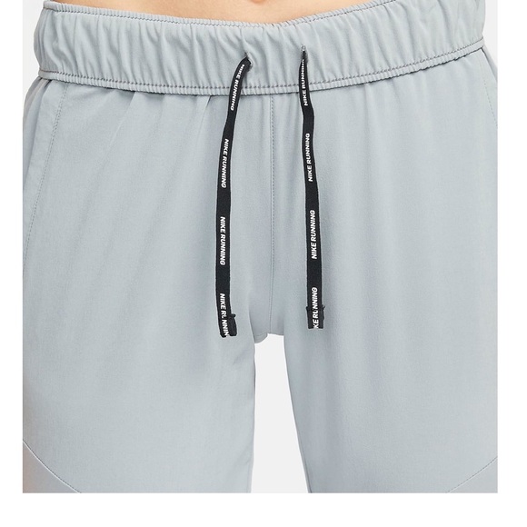 Nike Dri-FIT Essential Women's Running Pants - Picture 4 of 8